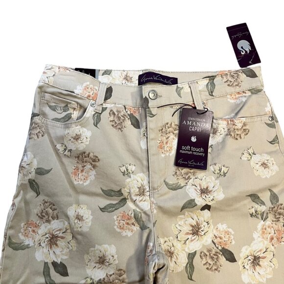 (25123) NWT Gloria Vanderbilt "Amanda" Capris Women's Size 10 Cream Flowers NEW - Picture 2 of 4